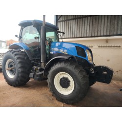 Trator New holland 175