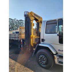 Caminhão ford cargo 2428