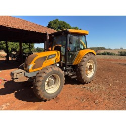 Trator Valtra A950