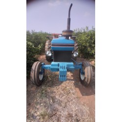 Trator Ford 4610 ano 85