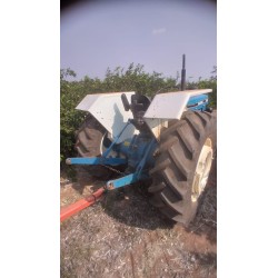 Trator Ford 4610 ano 85