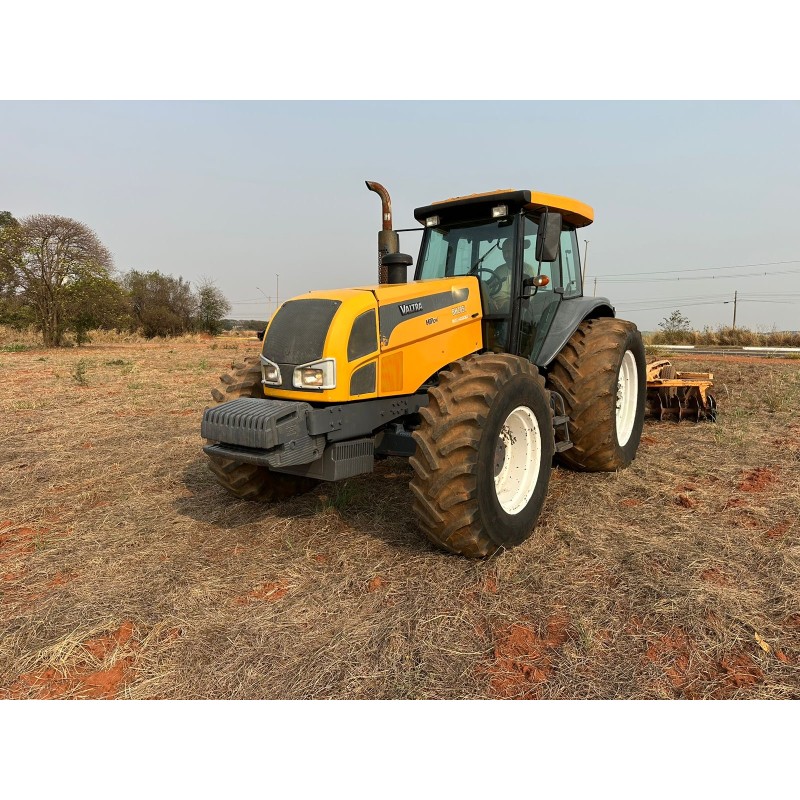 Trator bh 205i ano 2010