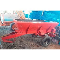 DISTRIBUIDOR CALCÁRIO 2500 Kg 2008