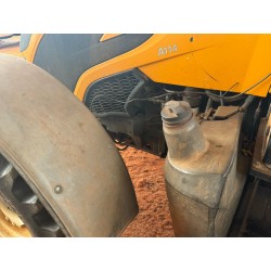 Trator Valtra A114 ano 2018