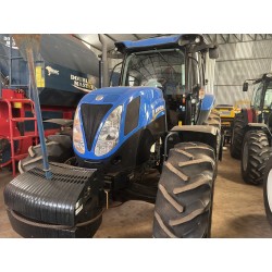 Trator New Holland t7. 205