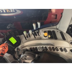 Trator New Holland t7. 205