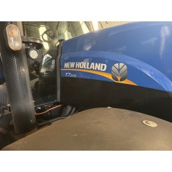 Trator New Holland t7. 205