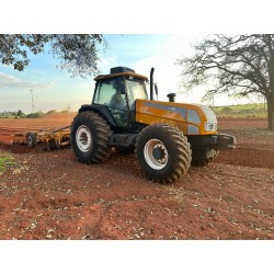 Trator bh 165