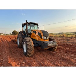 Trator bh 210i
