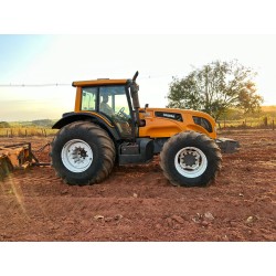 Trator bh 210i