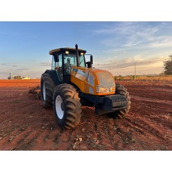 Trator bh 180