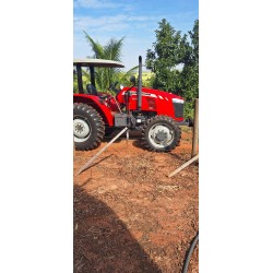 Trator 4707 agrícola