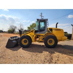 Pá carregadeira w 130 New holland